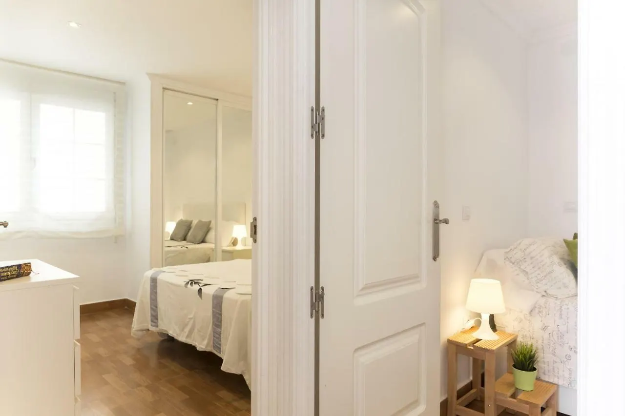 Wonderful Holidays Malaga Apartment